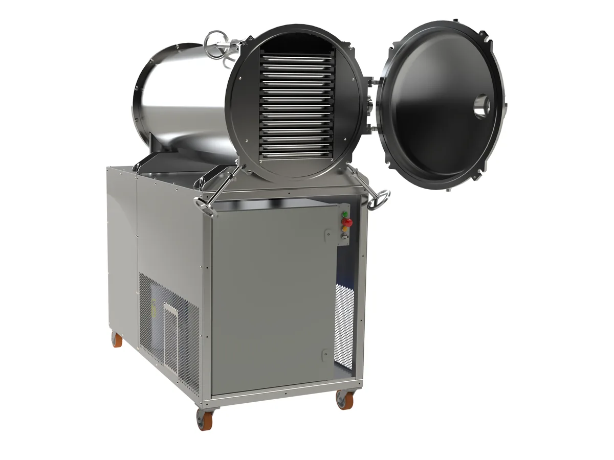 LEO-030L freeze dryer — drying chamber with the door open, alternate angle